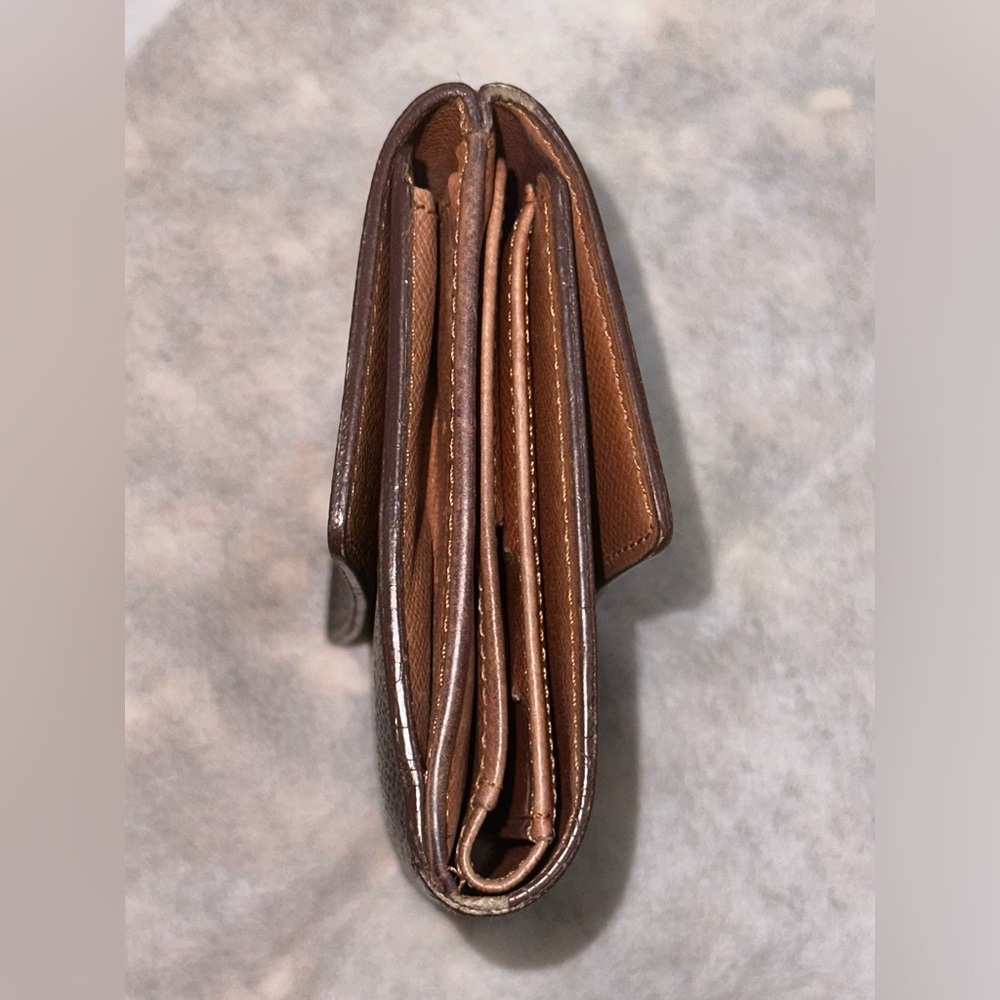 Louis Vuitton Elise Vintage Wallet - Picture 4 of 10